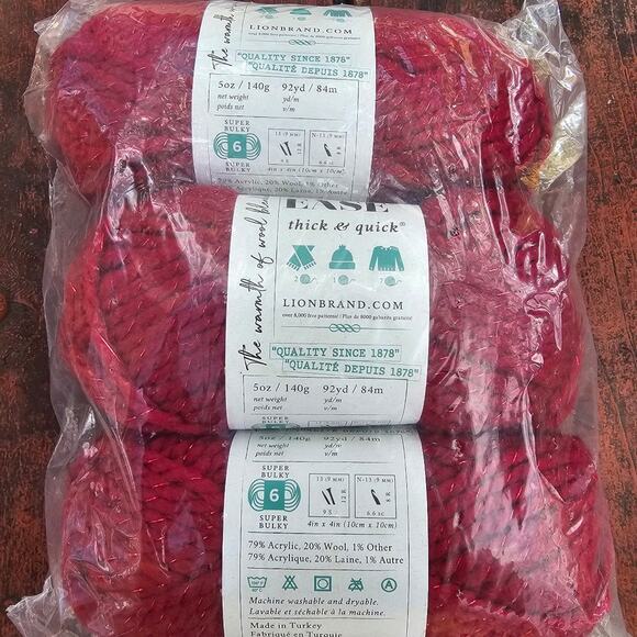 Lion Brand Thick & Quick Yarn 3 Skeins Bulky (6) Poinsettia Red with Gold - Picture 1 of 5